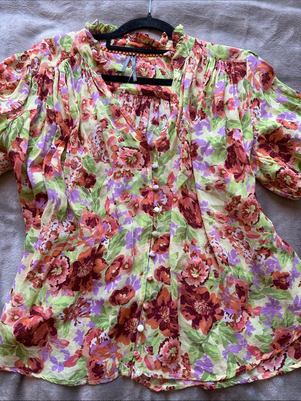 Anthropologie Floral Button-Front Blouse in Lime Green, Red, Purple
Never worn